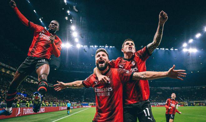 包含AC米兰主场平局，晋级前景渺茫的词条