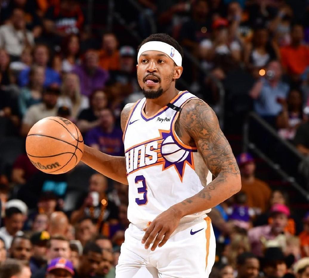 包含快船队出售队内大将,引发球迷热议的词条 包含快船队出售队内大将,引发球迷热议的词条