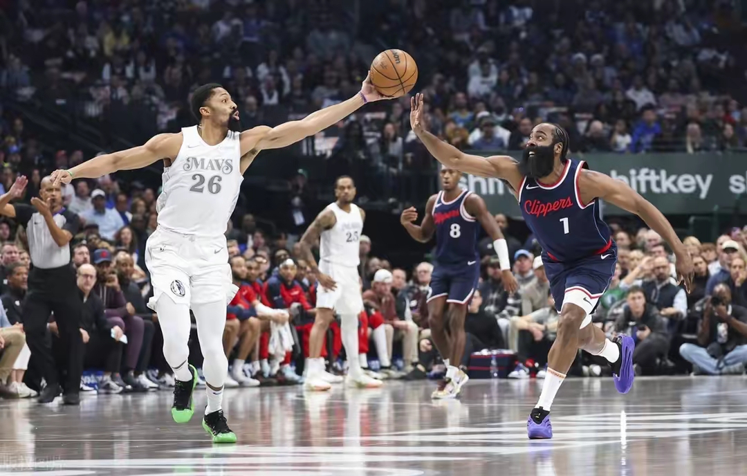 快船队主场大胜，实力再次展现的简单介绍